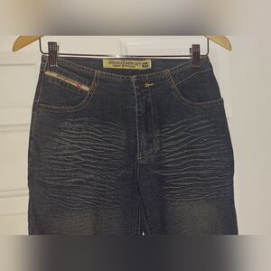 DIESEL "KULTER" WOMEN'S DISTRESSED DARK WASH JEANS SIZE 26 X 28 MADE IN ITALY